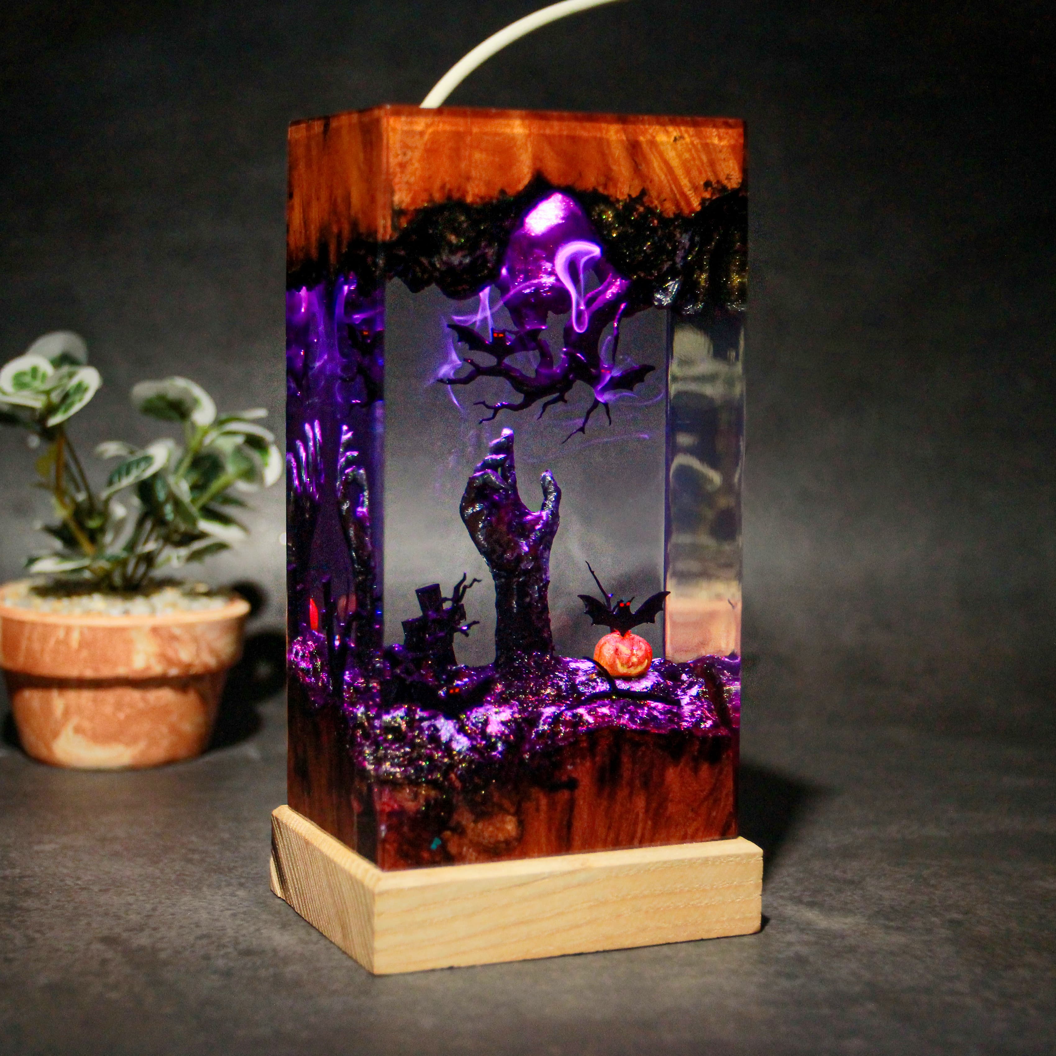 Handmade Halloween Resin Art Lamp – Unique Design for Decoration & Display - Hình 1
