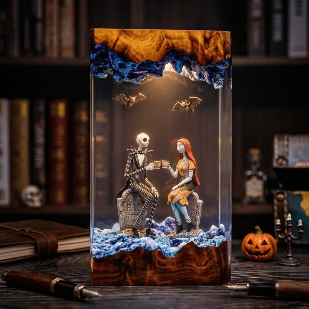 Jack Skellington & Sally 3D Resin Lamp – Gothic Halloween Art