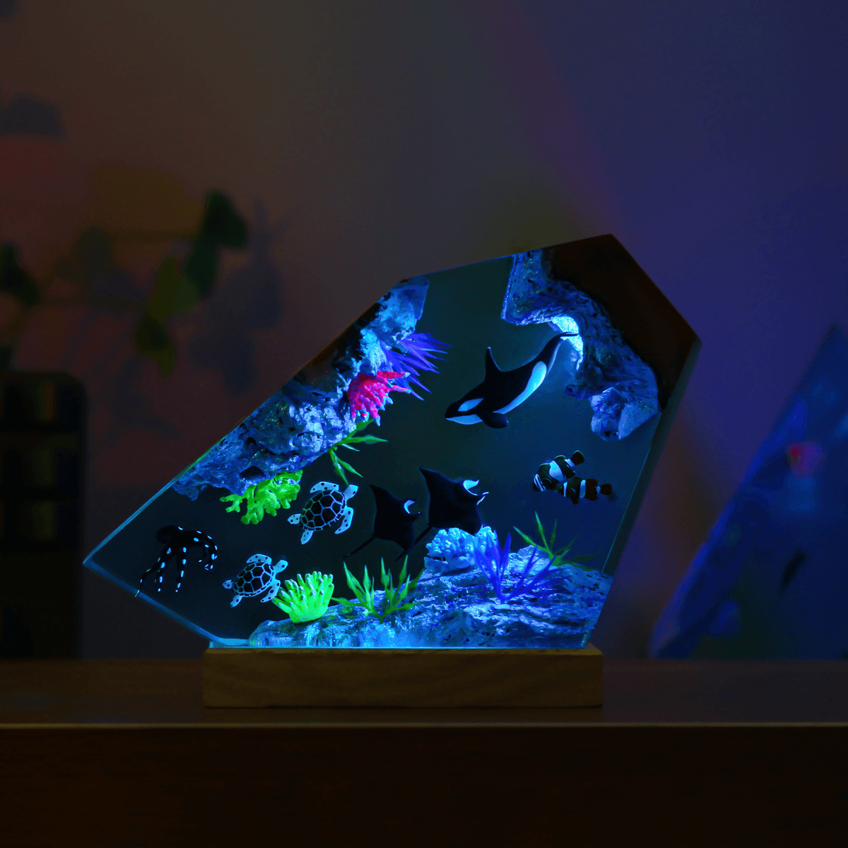 Ocean-themed resin lamp — orca